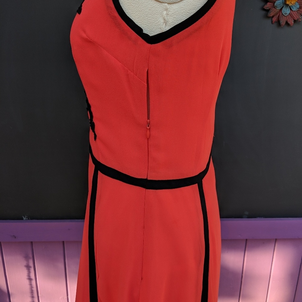 Chic red and black dress - Picture 6 of 7